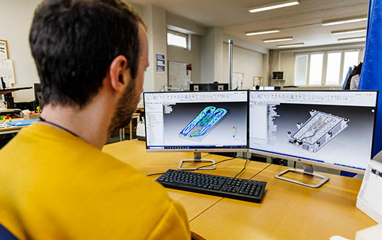 contact support image